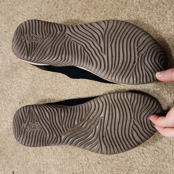 Ryka Echo Knit Black Sneakers - Picture 7 of 8